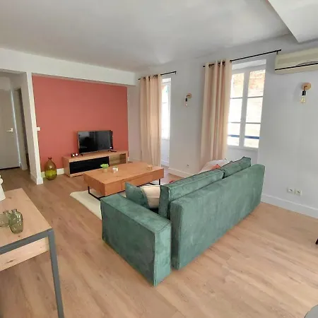 Apartment Renovated Apartment, Hyper Center, Private Parking