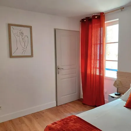 Apartment Renovated Apartment, Hyper Center, Private Parking *